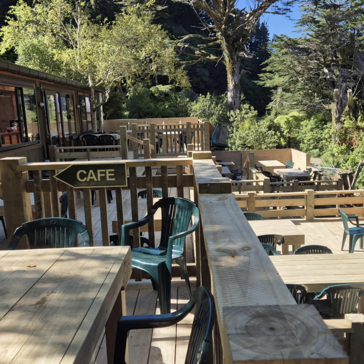 Staglands Renovations: The new decks and their balustrades – The Upper ...